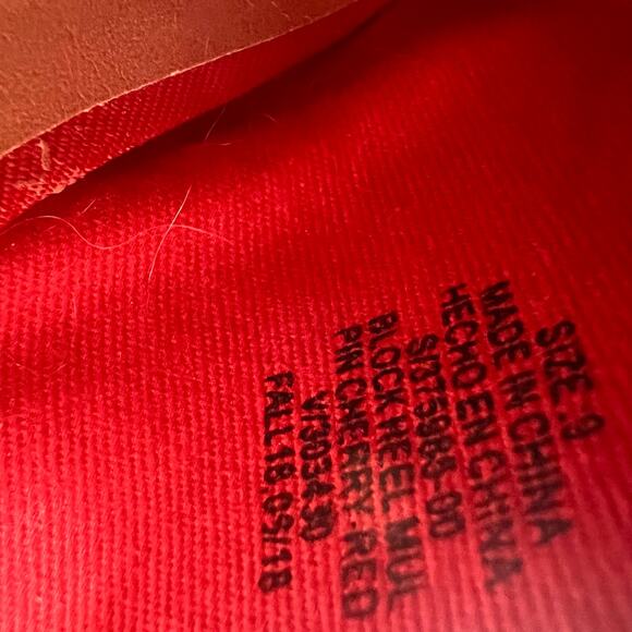 Gap Red Faux Suede Heeled Mules Women's Size 9 - Picture 5 of 5